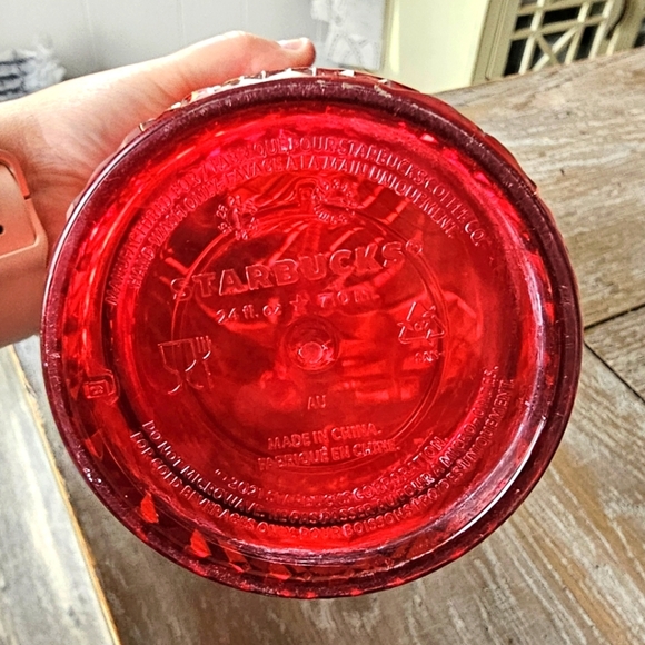 Starbucks - Red Christmas Edition Cup - Picture 2 of 4